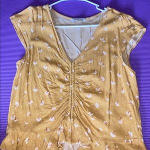 American Eagle floral blouse